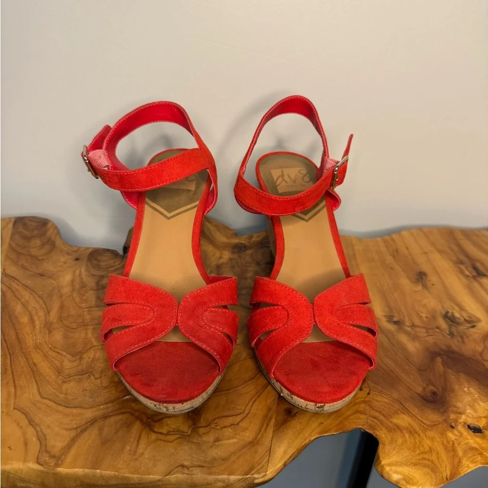 DV by Dolce Vita Red Platform Sandals